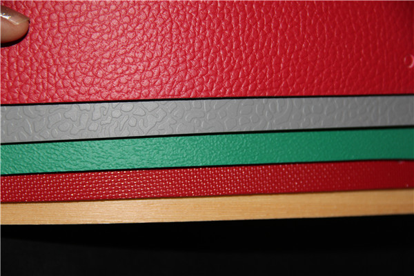 PVC羽毛球地板好鋪裝嗎？